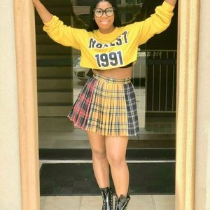 HONEST CROP SWEATSHIRT